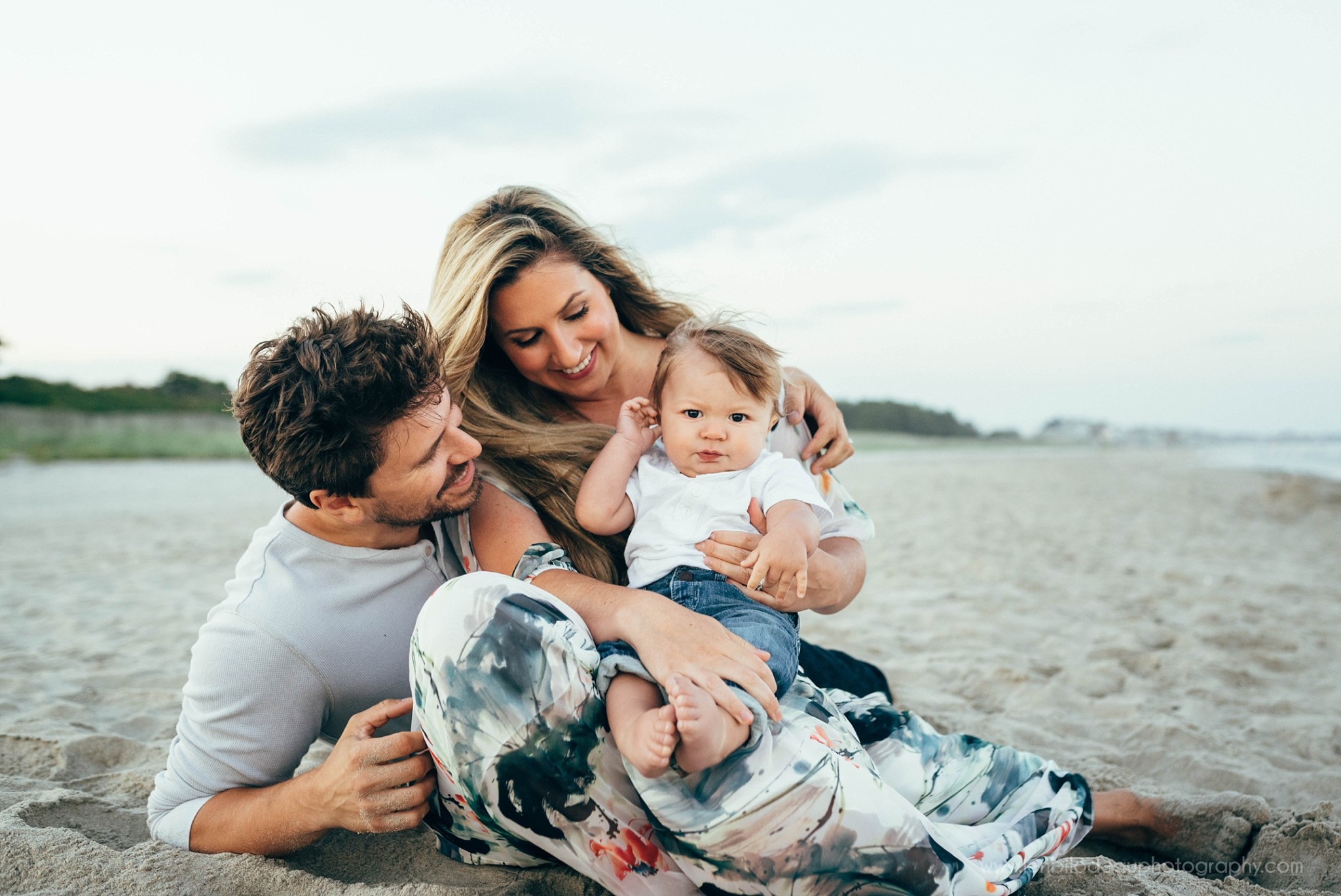 Beach Family Photography - Jen Bilodeau Photography