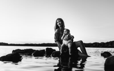 A Warm & Sunny Motherhood Photography Session | Boston Family Photographer