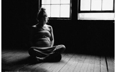 Time…..Those Last Few Days | Massachusetts Maternity Photographer